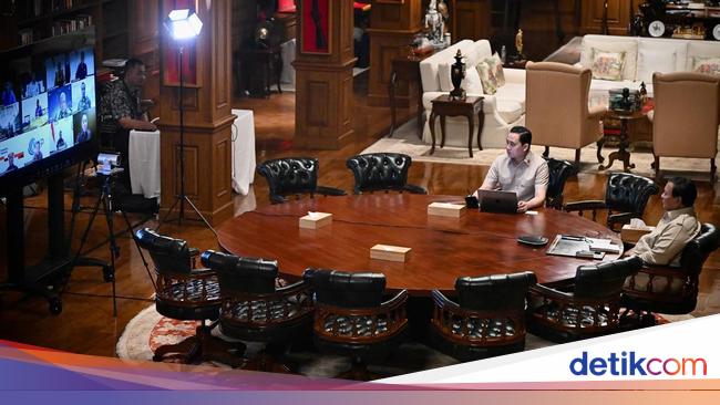 Prabowo Vicon dengan Menteri dan 2 Dirut BUMN, Bahas Isu Global-Penerbangan