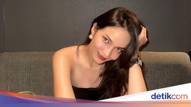 Enzy Storia Cedera Kaki Gegara Main Padel