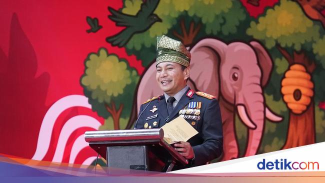 Peringati Hari Bhayangkara ke-79, Polda Riau Tanam 790 Pohon