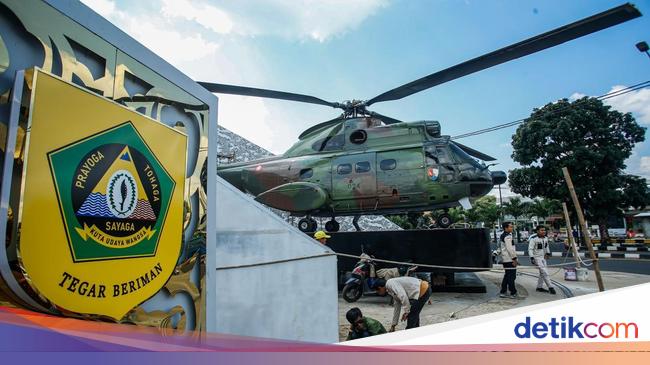 Tugu Helikopter Jadi Ikon Baru di Cibinong