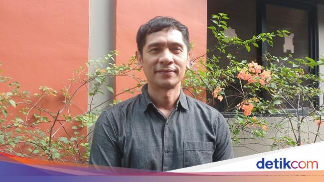 Pengalaman Tegang Adi Nugroho Saat Penerbangan Terganggu Konflik Iran-Israel