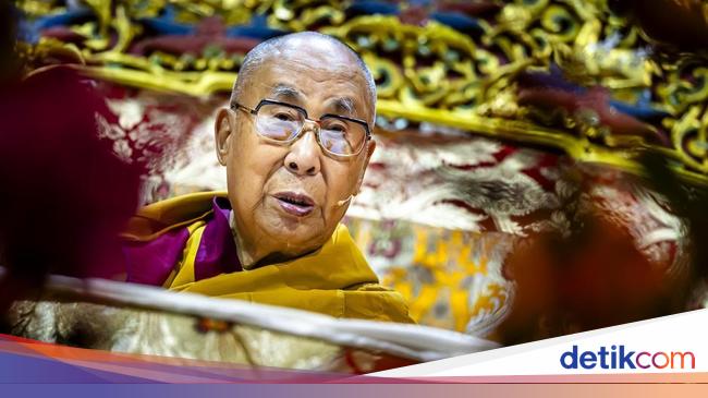 Dalai Lama Tolak Campur Tangan China pada Proses Reinkarnasi