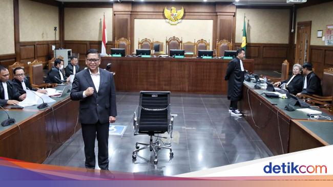 Di Ruang Sidang, Hasto Bawa-bawa Kasus Anas Urbaningrum dan Antasari Azhar