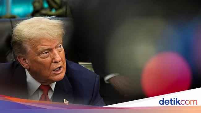 Trump yang Plin-plan soal Senjata untuk Ukraina