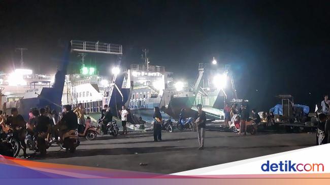 Bawa 65 Penumpang, KMP Tunu Pratama Jaya Tengelam di Selat Bali
