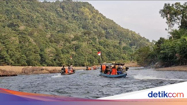 Tentang Listrik yang Tak Kunjung Menerangi Desa Pedalaman di Kampar Riau