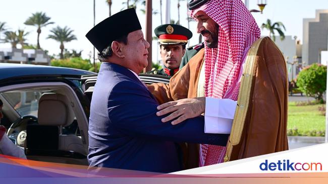 Momen Hangat Prabowo Disambut Pangeran MBS di Istana Al-Salam Jeddah