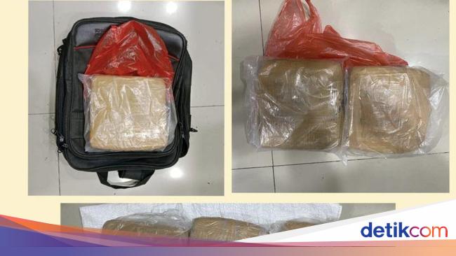 2 Pria Bawa 9 Kg Ganja Dibekuk di Jaktim