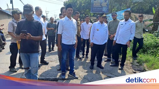 Gubernur Andra Soni Tinjau Jalan Berlubang Rawan Kecelakaan di Maja