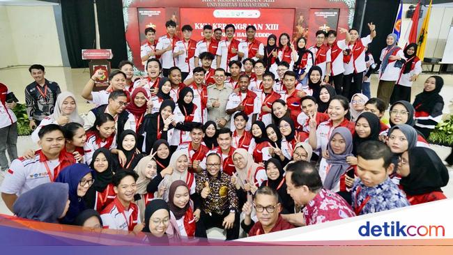 Jadi Narsum KKN Kebangsaan Unhas, Menbud Ajak Mahasiswa Lestarikan Budaya