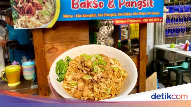 Nikmatnya Mie Ayam Pak Loso di Menteng, Harga Hanya Rp 15 Ribu