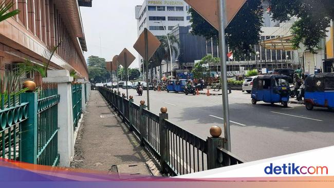 Viral Pagar Stasiun Cikini Dilompati, KAI Tetap Tak Akan Bongkar
