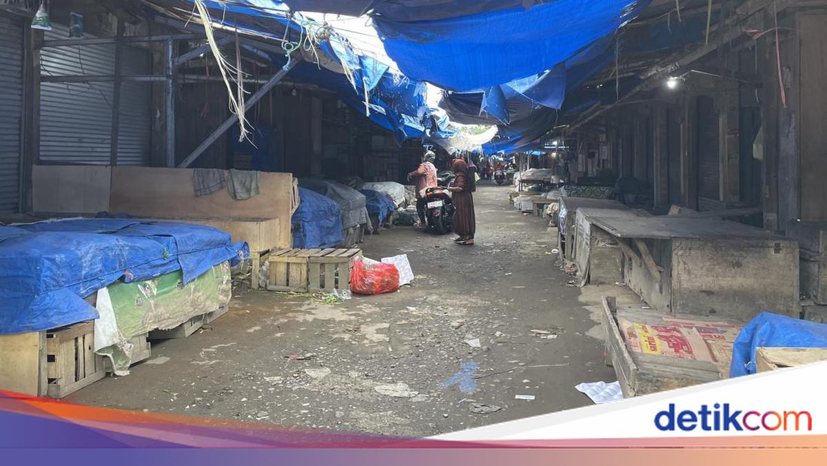 Tak Lagi Riuh, Roda Ekonomi Pasar Tradisional di Pangandaran Meredup
