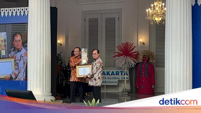 PAM Jaya Gelar Jakarta Water Hero 2025, Stafsus Pramono Raih Tokoh Inspiratif
