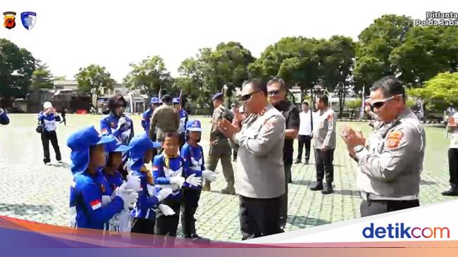 Kakorlantas Apresiasi Pocil Polda Jabar Tampil Memukau di Depan Presiden Prabowo