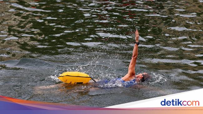 Setelah 100 Tahun, Sungai Seine Akhirnya Dibuka Lagi untuk Berenang