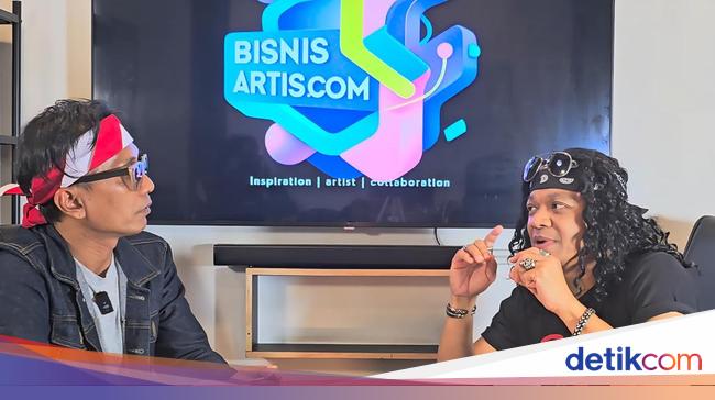 Candil Tercerahkan Usai Isi Podcast Edutainment