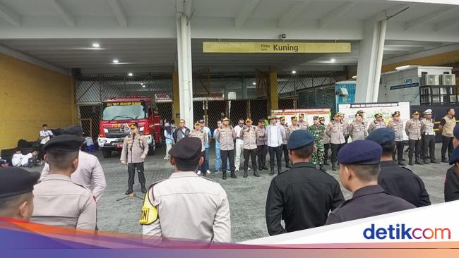 1.725 Personel Polisi Amankan Oxford United Vs Indonesia All Star di GBK