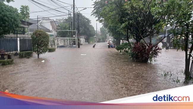 Banjir Rendam Sejumlah Titik di Tangsel, Ini Lokasinya