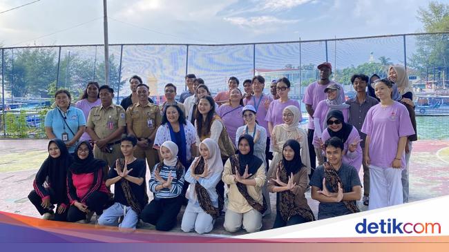 Kemlu Bawa Pemuda dari 10 Negara ke Kepulauan Seribu untuk Promosi Wisata RI