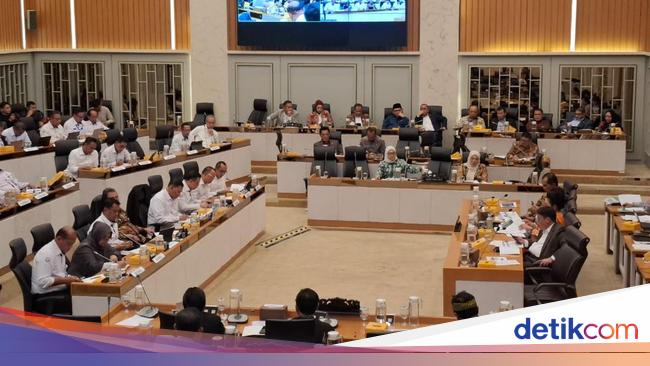 KKP Mau Revitalisasi Tambak-Bangun 500 Kampung Nelayan, Minta Dana Rp 22,1 T