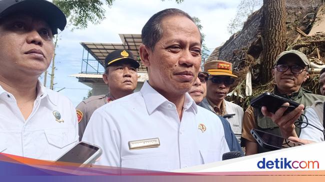 Longsor di Puncak Bogor Tewaskan 2 Orang, Menteri LH Akan Tindak Pemilik Vila