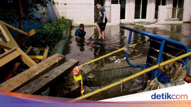 Analisis BMKG soal Hujan Sangat Lebat Berujung Banjir di Jakarta