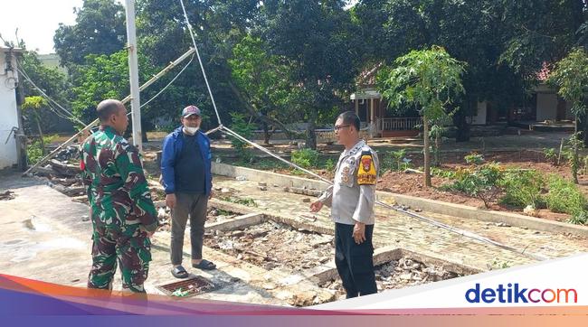 Banjir Imbas Tanggul Jebol di Ciputat Surut, Warga Tinggalkan Pengungsian