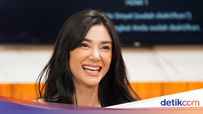 Fanny Ghassani Butuh Damai Lama Usai Dibilang Buluk
