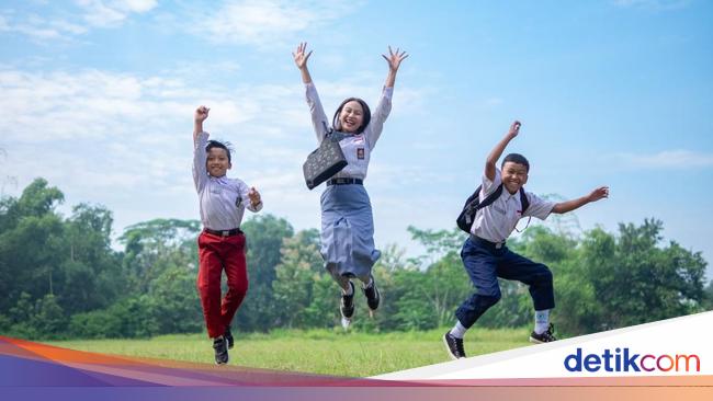 Kapan Hari Pertama Masuk Sekolah 2025? Cek Info Kalender Akademik
