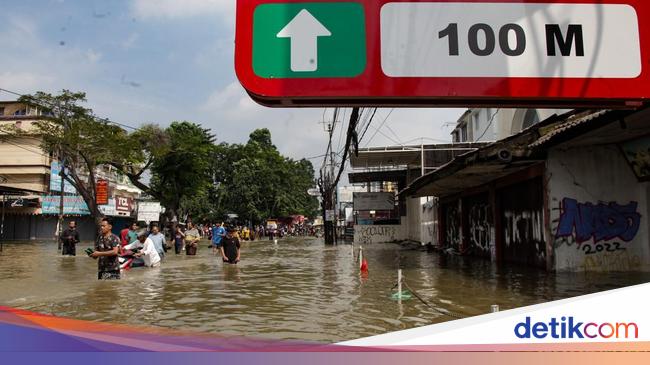 Banjir di Kota Tangerang Sempat Capai 2 Meter, 6.145 Lebih KK Terdampak