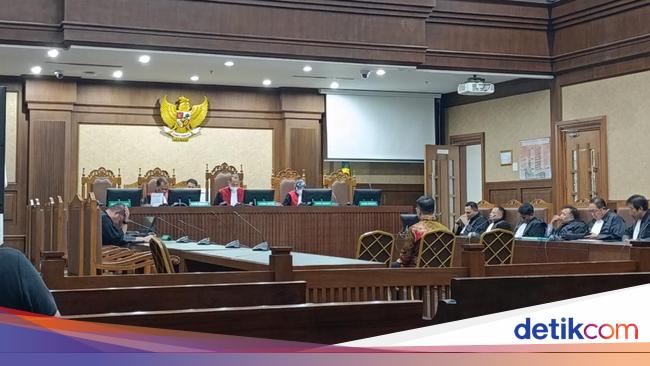 Hakim Tolak Eksepsi Eks Kadisbud Jakarta di Kasus Korupsi SPJ Fiktif Rp 36,3 M