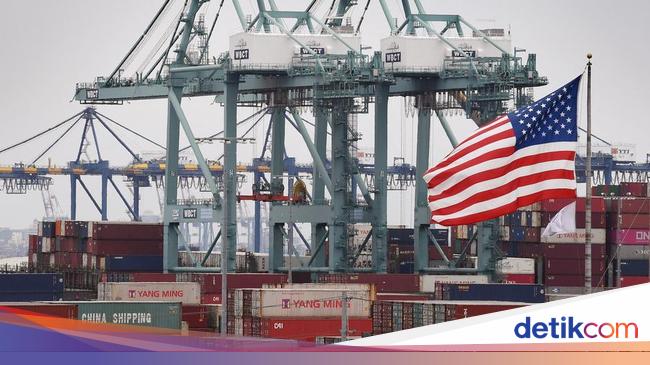 Trump Ancam Tarif Lebih Tinggi 1 Agustus, Indonesia Kena 32%