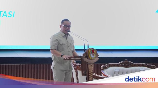 Tekad Wamen Investasi Benahi Perizinan Demi Ekonomi Tumbuh 8%