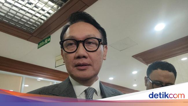 Wamenlu Bicara Peluang RI Bangun Pabrik di AS Buntut Tarif Trump 32%