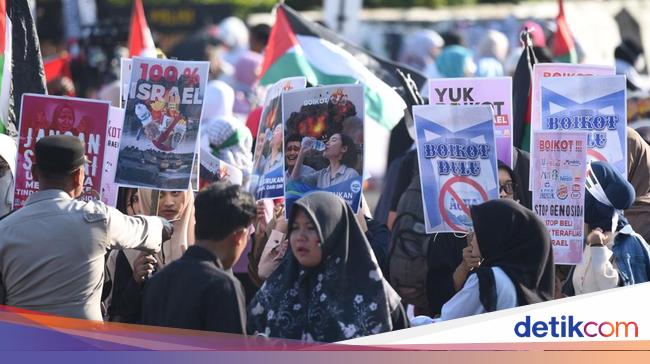 Bela Palestina, Ribuan Perempuan Indonesia Serukan Boikot Produk Pro Israel