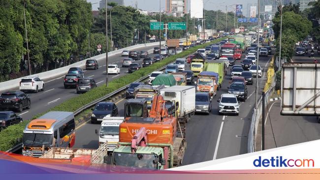 Rencana Truk Sumbu 3 Dibatasi saat Libur Maulid Dikritik