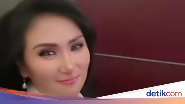 Lita Gading Ogah Minta Maaf Usai Dipolisikan Ahmad Dhani