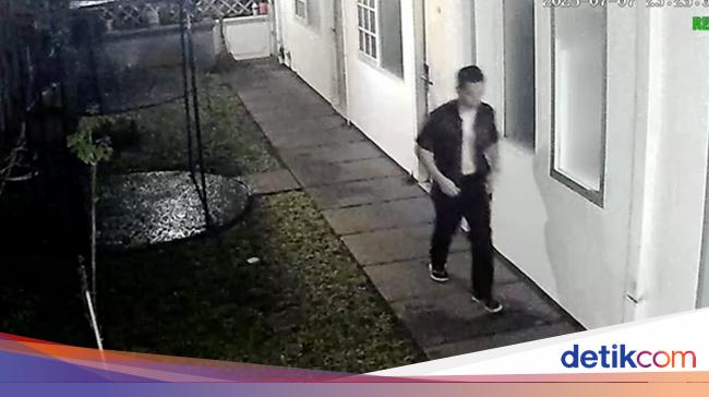 Gerak-gerik Diplomat Kemlu Terekam CCTV Sebelum Ditemukan Tewas