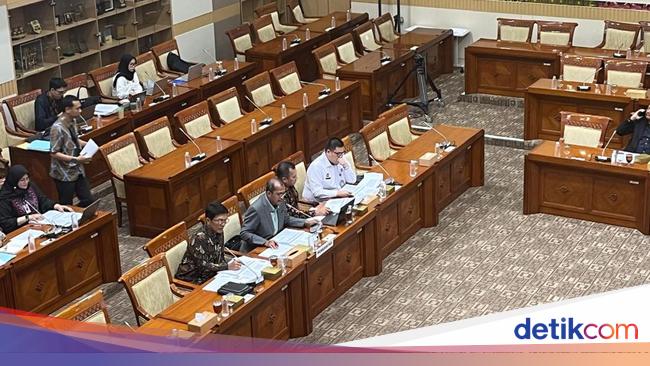 Panja RKUHAP Sepakati Negara Bayar Kompensasi Korban Jika Pelaku Tak Mampu