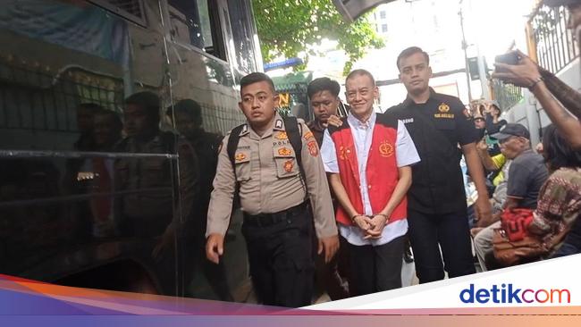 Curhat Panjang Fariz RM di Pledoi Sidang Narkoba