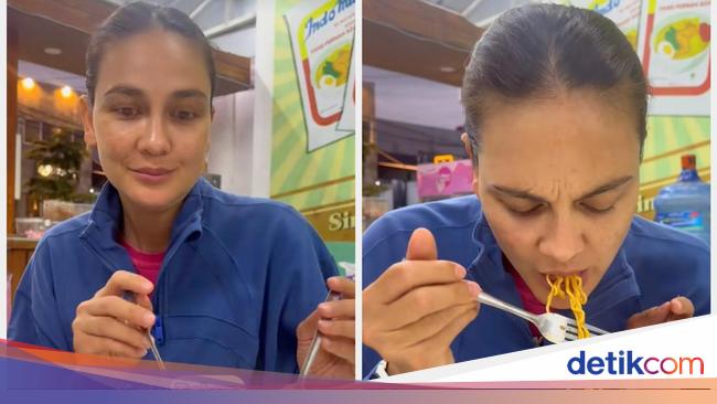 Luna Maya Cicip Mie Bangladesh, Pakai Jatah Makan Mie Tahun Depan