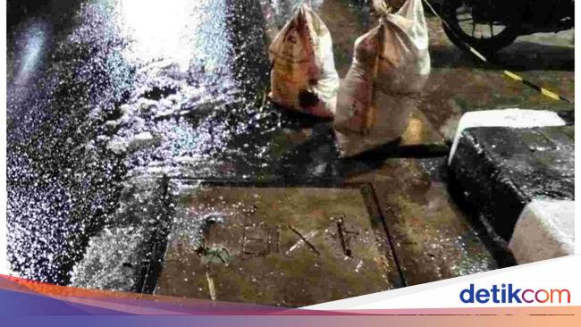 Langgar Prosedur, Proyek Galian Fiber Optik di Pondok Gede Raya Disetop