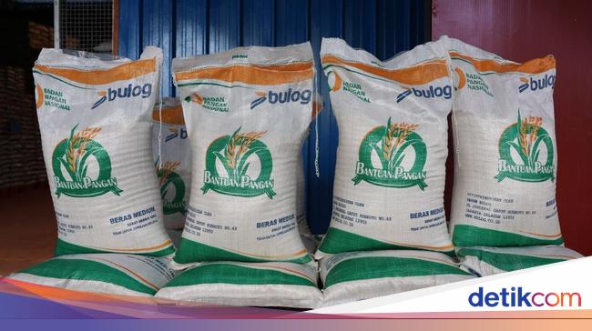 Bulog Siap Salurkan Bansos Beras ke 18,27 Juta Penerima