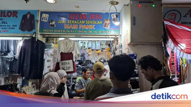 Ratna Ucap Syukur karena Tahun Ini Belanja Seragam Sekolah Anak Pakai KJP