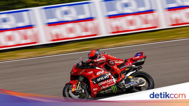 Lorenzo: Marc Marquez Hebat Karena Tak Kenal Takut