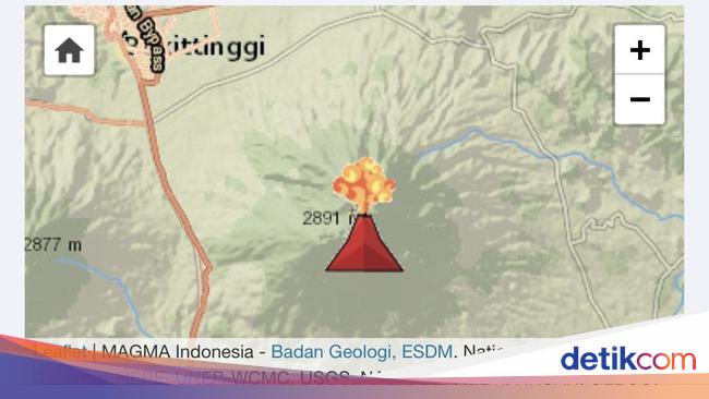 Gunung Marapi di Sumbar Erupsi Malam Ini, Warga Diminta Waspada