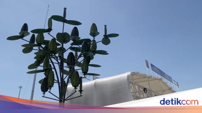'Pohon' Penghasil Listrik Pertama RI Dipasang di Tol Probolinggo-Banyuwangi