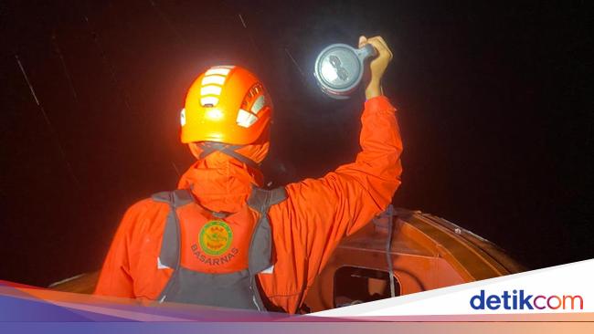 Pencarian Kapal Boat Rombongan DPRD Mentawai yang Terbalik Dilanjut Hari Ini