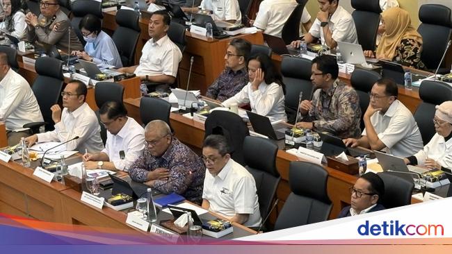 Anggaran Basarnas 2026 Turun, DPR Sentil Kasus Evakuasi Turis Brasil di Rinjani